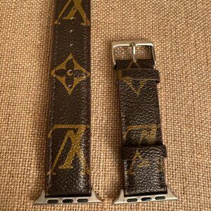 Repurposed Apple Watch band 42/44mm case size.